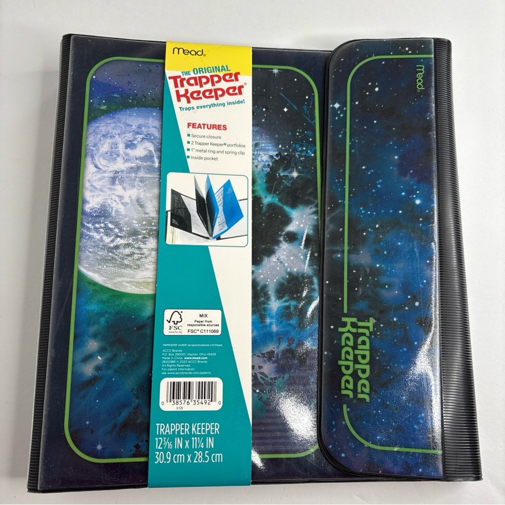 New Original Trapper Keeper Binder Portfolio Folder 2023 Mead Retro Moon NWT